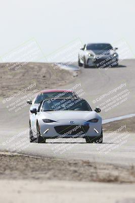 media/Oct-18-2025-Speed Ventures (Sat) [[8b3b7cf525]]/Yellow/Session 2 (Phil Hill)/